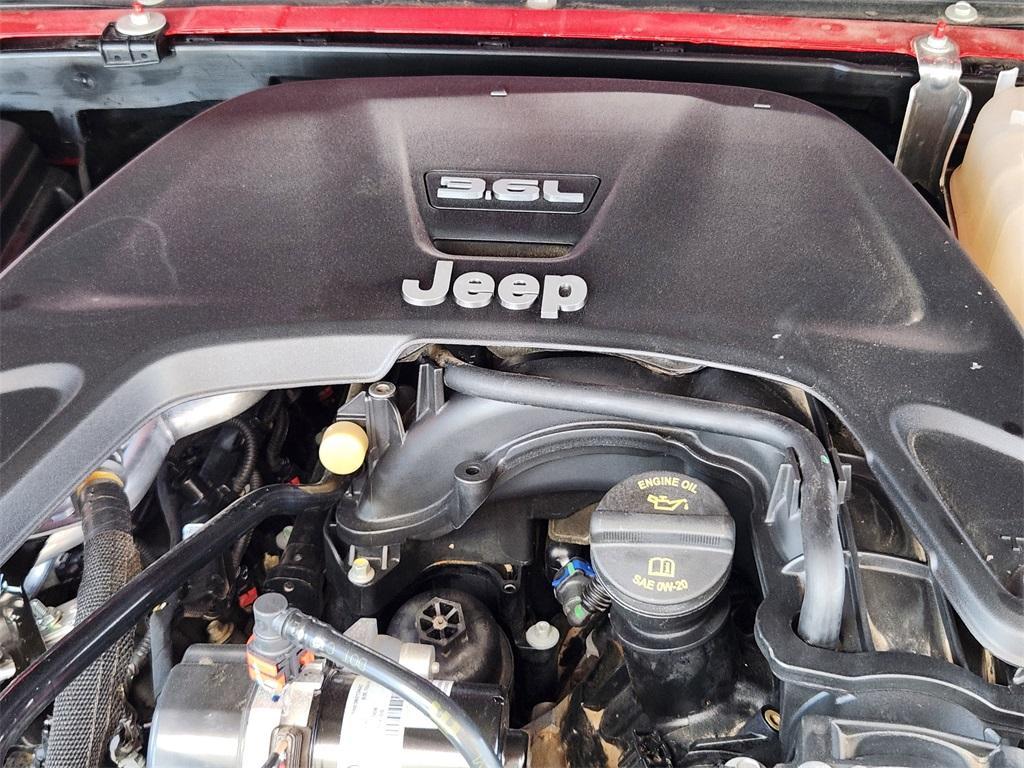 used 2021 Jeep Wrangler Unlimited car, priced at $38,482