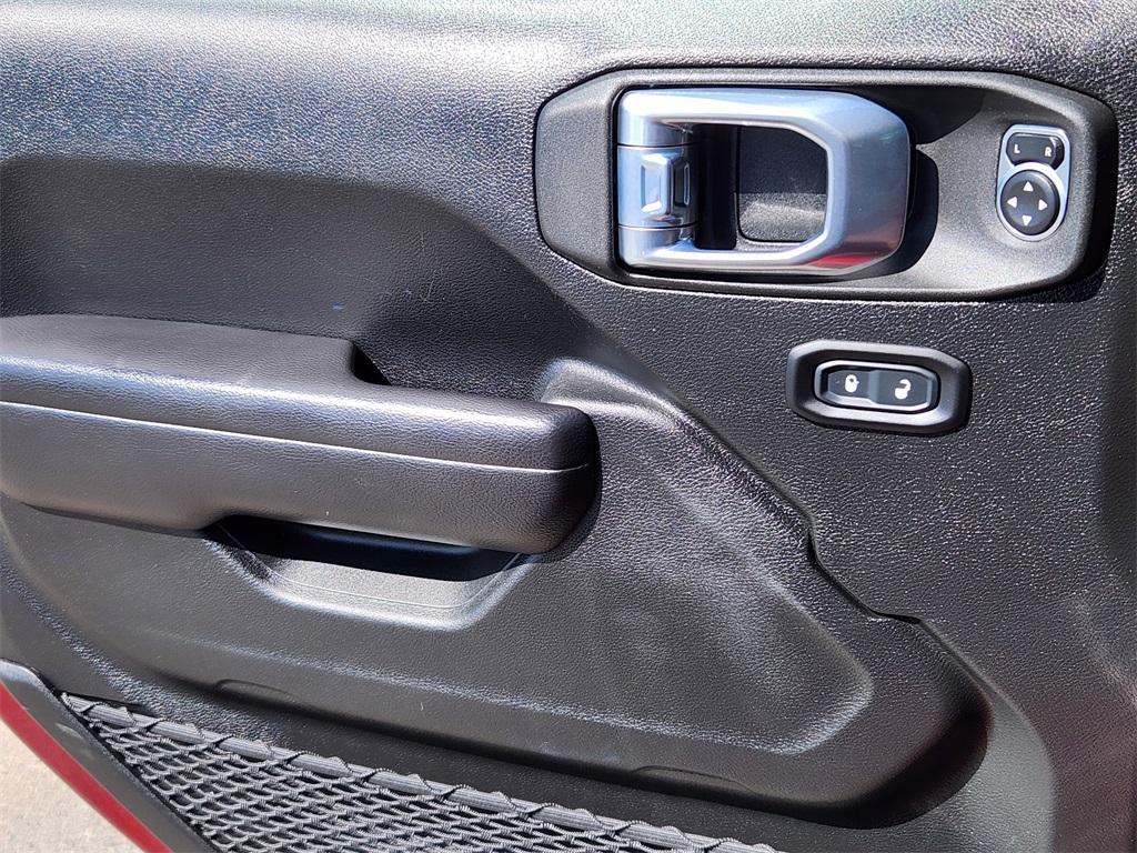 used 2021 Jeep Wrangler Unlimited car, priced at $38,277