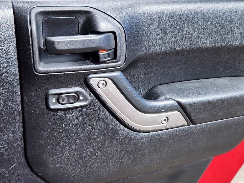 used 2012 Jeep Wrangler Unlimited car, priced at $13,537