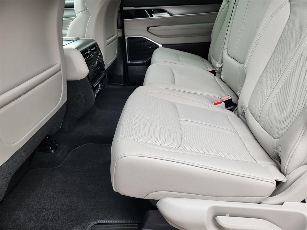 new 2025 Jeep Wagoneer car, priced at $64,507