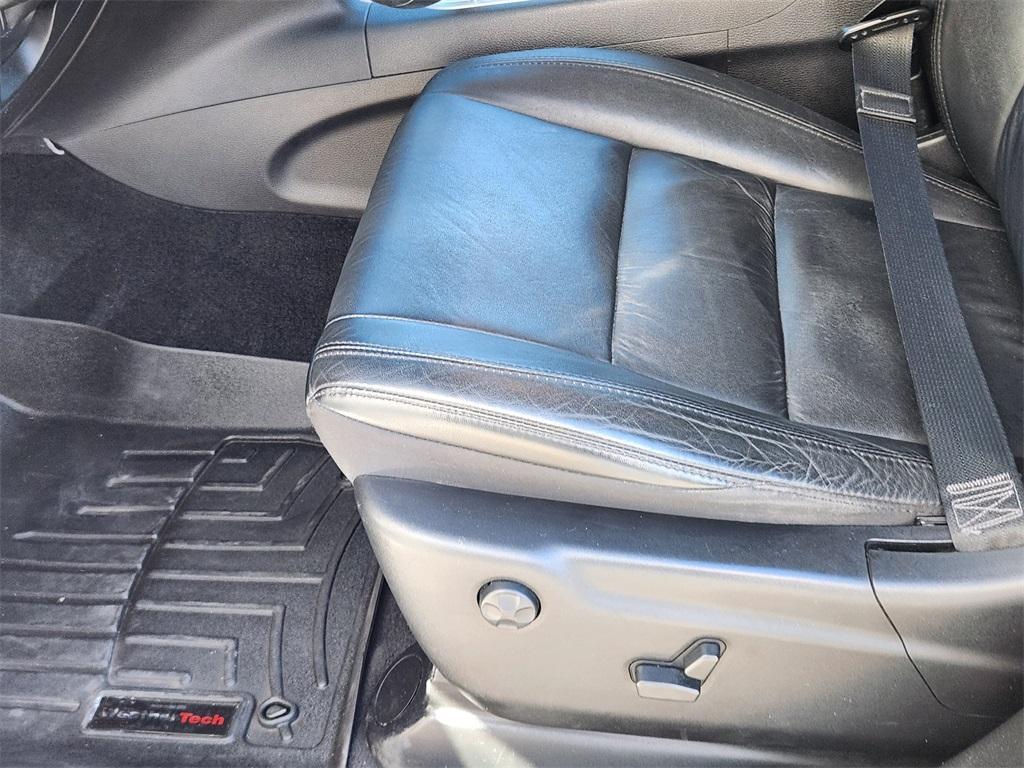 used 2013 Jeep Grand Cherokee car, priced at $14,257