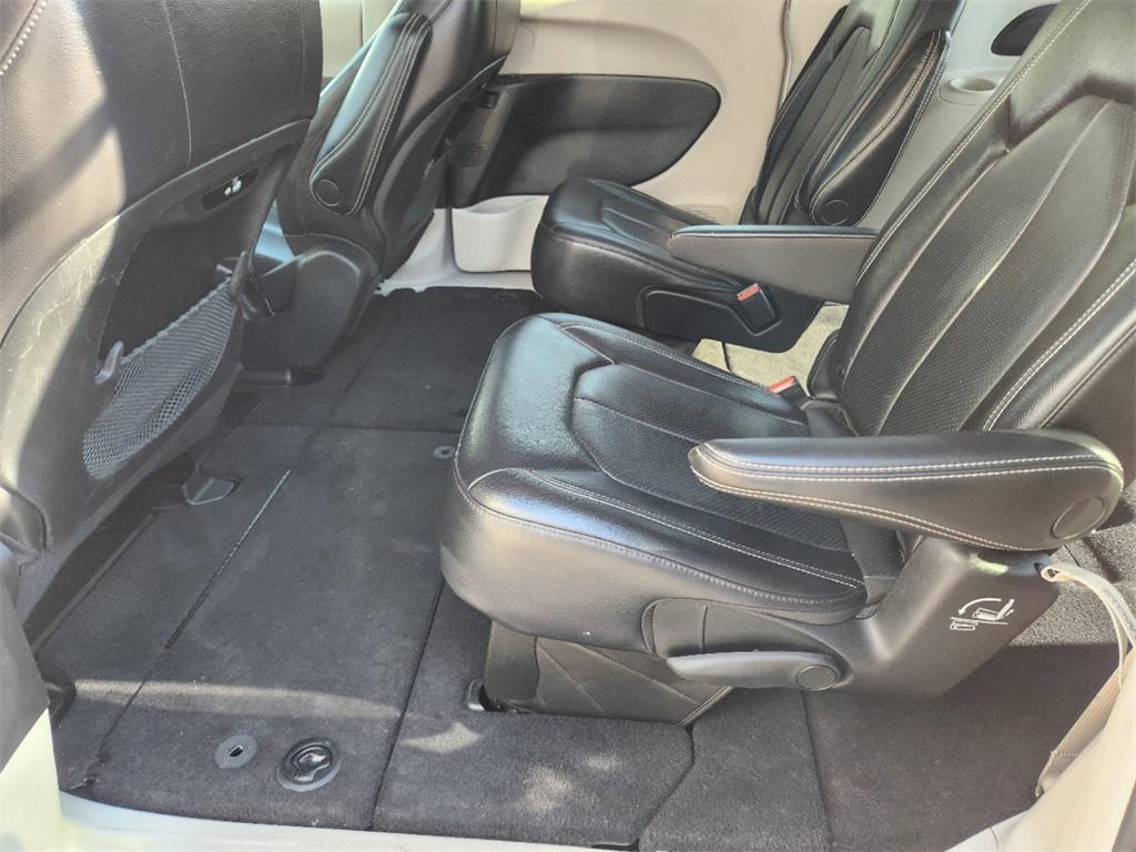 used 2022 Chrysler Pacifica car, priced at $21,175