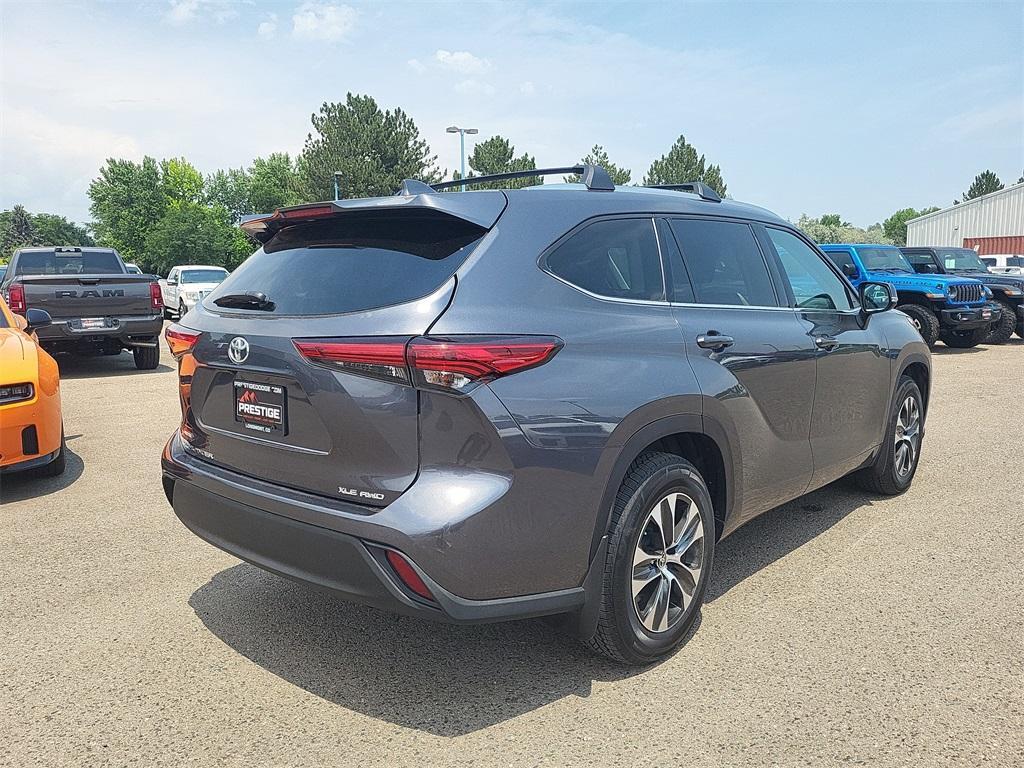 used 2020 Toyota Highlander car, priced at $31,582