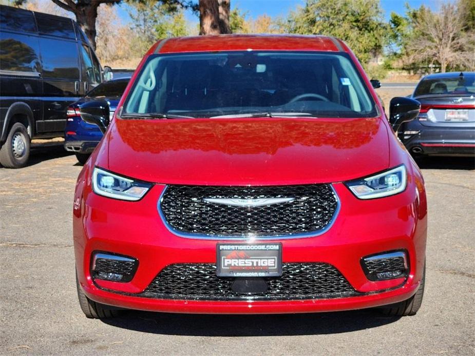 new 2024 Chrysler Pacifica car, priced at $40,717