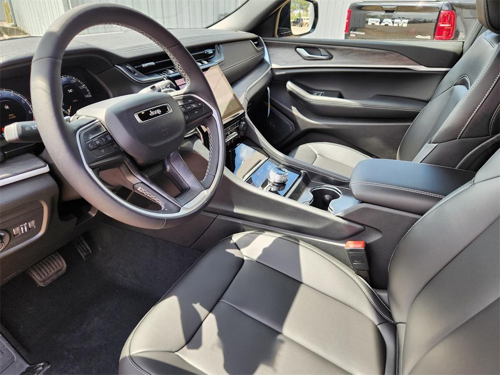 new 2025 Jeep Grand Cherokee L car, priced at $47,753