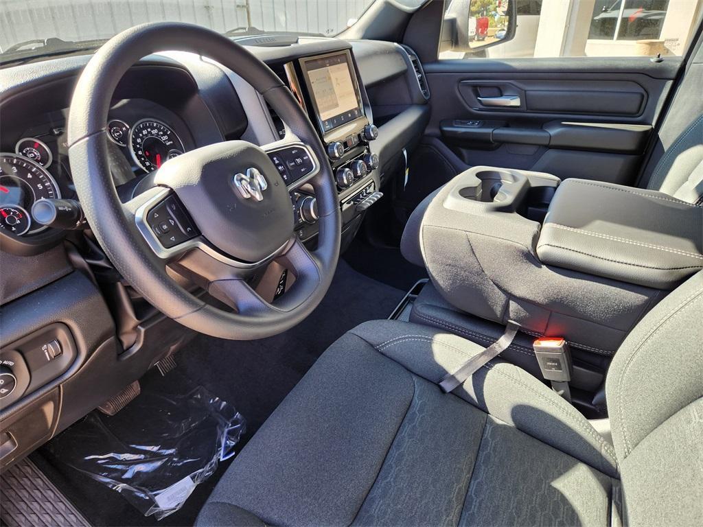 new 2025 Ram 1500 car, priced at $42,553