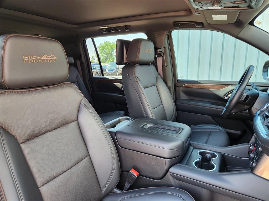 used 2021 Chevrolet Suburban car, priced at $59,380