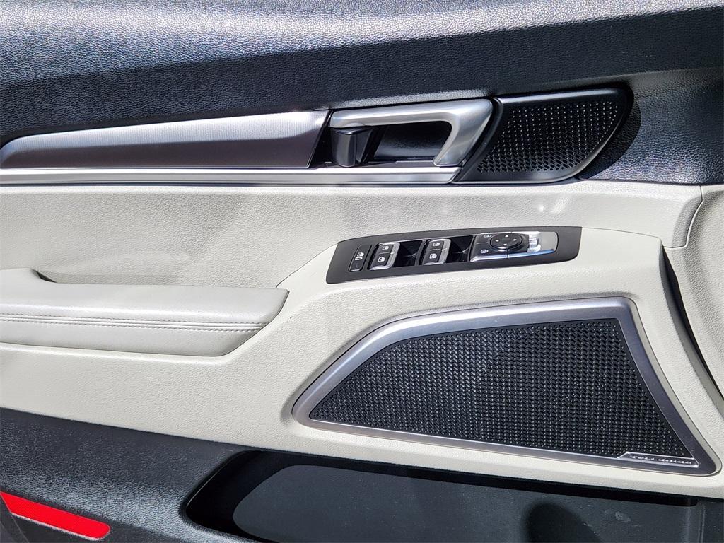 used 2024 Kia Telluride car, priced at $36,425