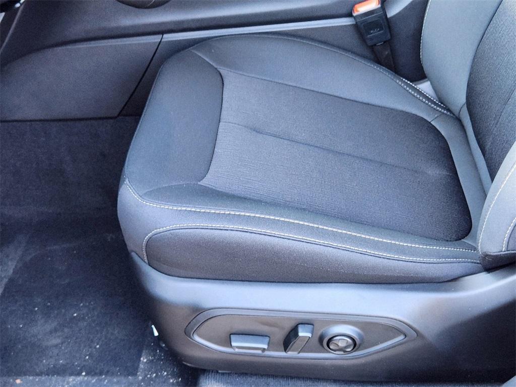 new 2025 Jeep Grand Cherokee L car, priced at $40,015