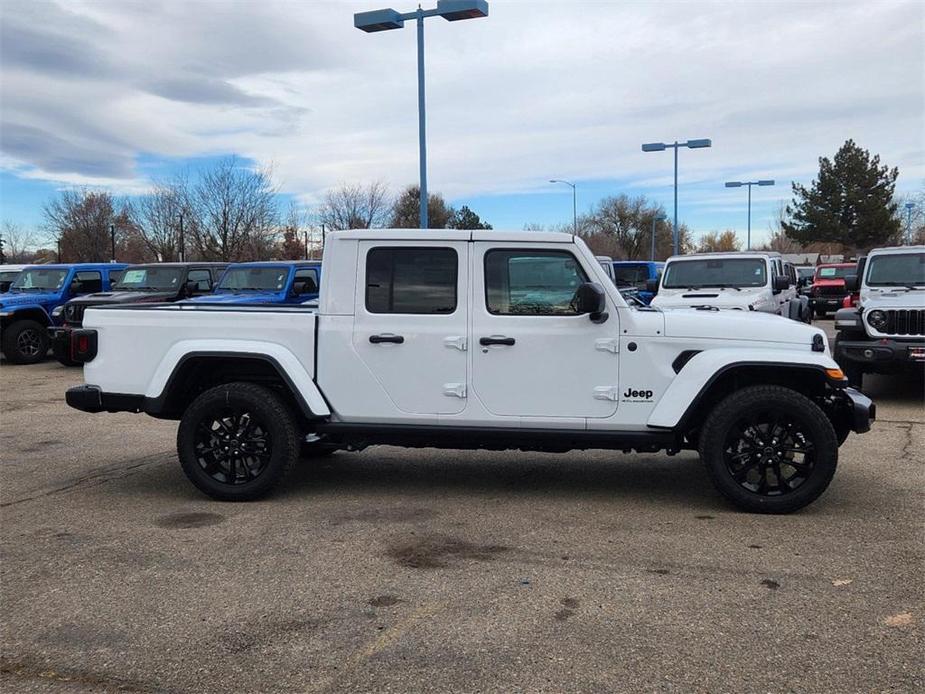 new 2025 Jeep Gladiator car, priced at $39,536