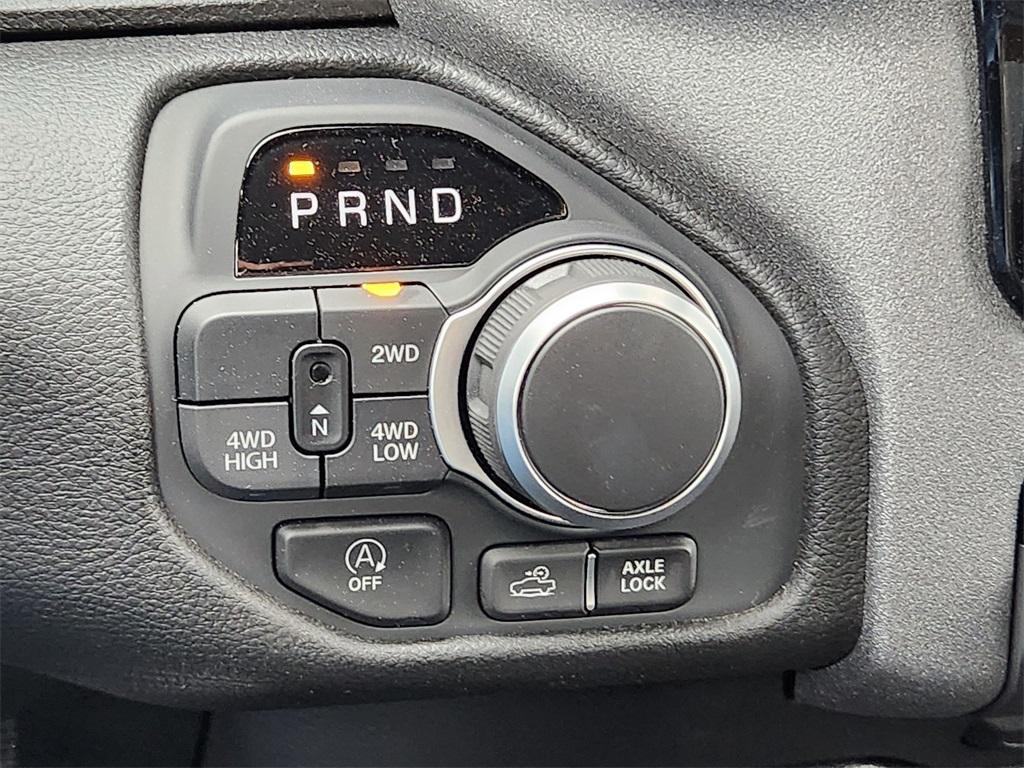 new 2025 Ram 1500 car, priced at $48,033