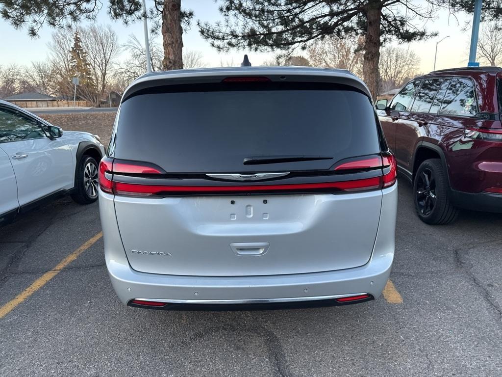 used 2024 Chrysler Pacifica car, priced at $31,331