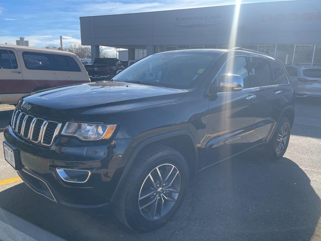 used 2017 Jeep Grand Cherokee car, priced at $19,098