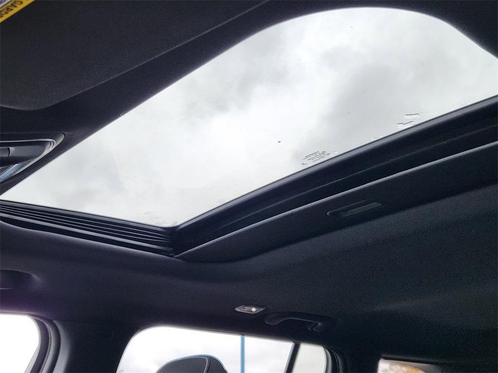 new 2025 Jeep Grand Cherokee car, priced at $40,520