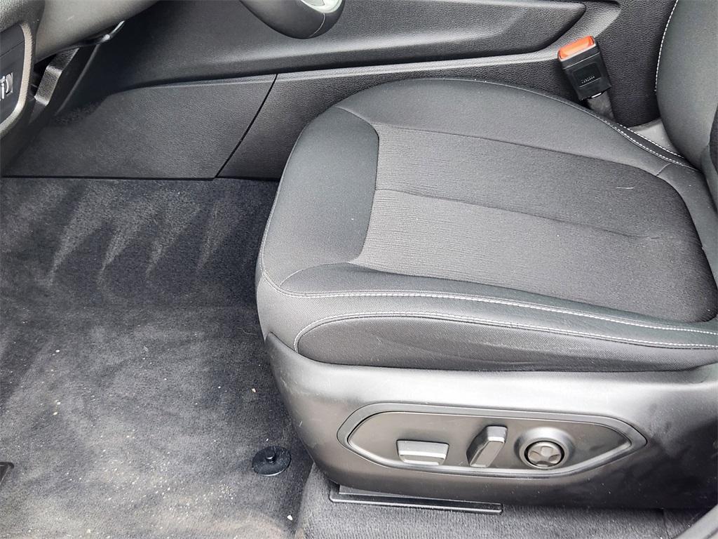 used 2022 Jeep Grand Cherokee L car, priced at $30,102