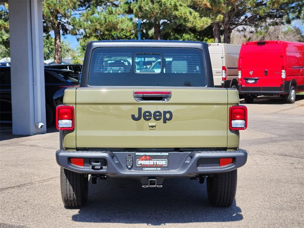 new 2025 Jeep Gladiator car, priced at $36,694