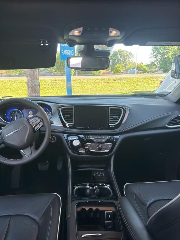 used 2023 Chrysler Pacifica car, priced at $31,668