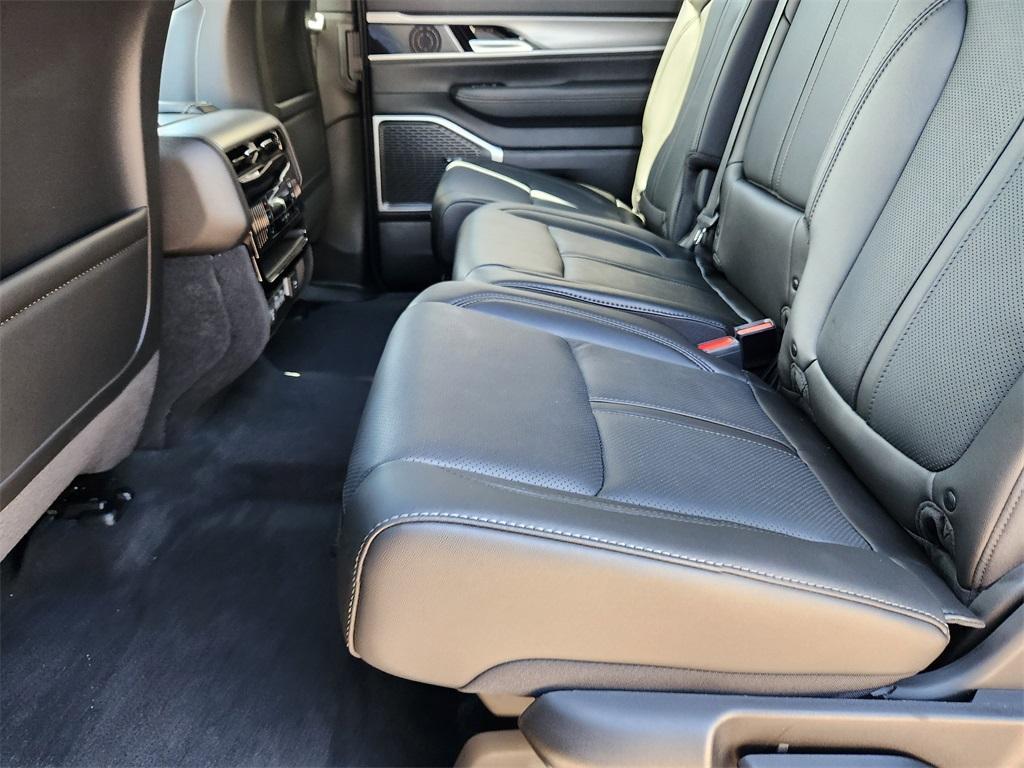 new 2025 Jeep Wagoneer L car, priced at $66,964