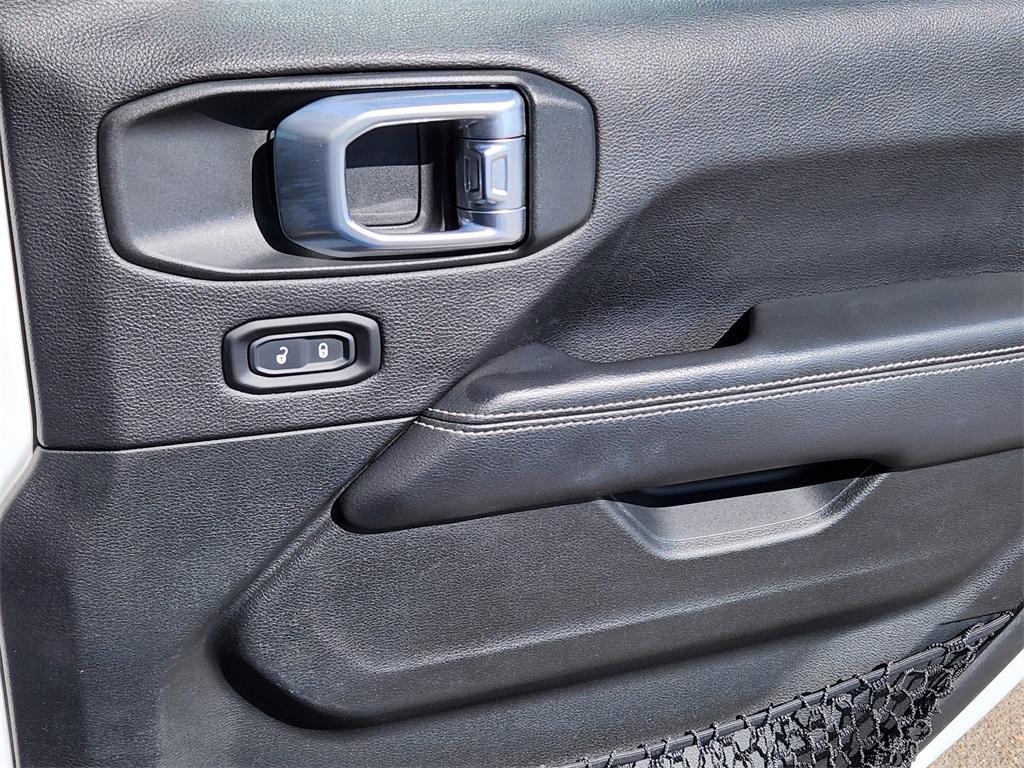 used 2020 Jeep Gladiator car, priced at $31,839