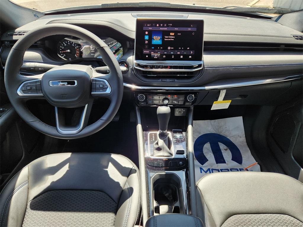new 2025 Jeep Compass car, priced at $28,695