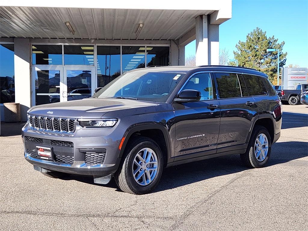 new 2025 Jeep Grand Cherokee L car, priced at $42,238