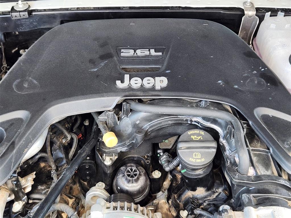 used 2020 Jeep Wrangler Unlimited car, priced at $25,153