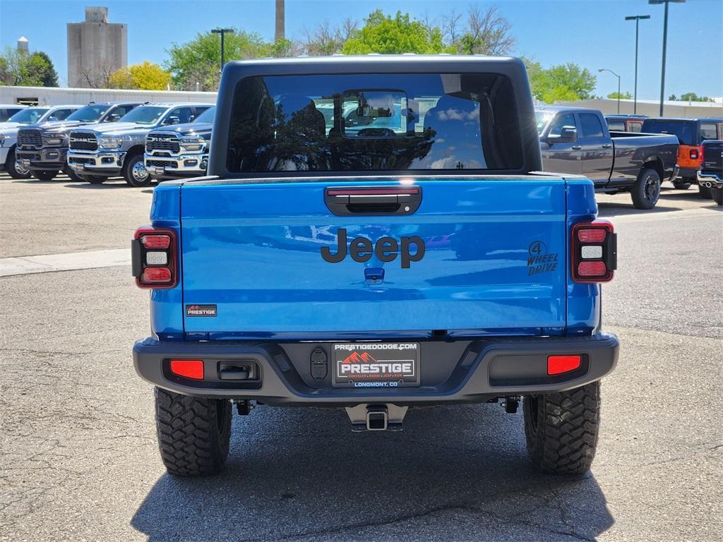 new 2025 Jeep Gladiator car, priced at $45,247