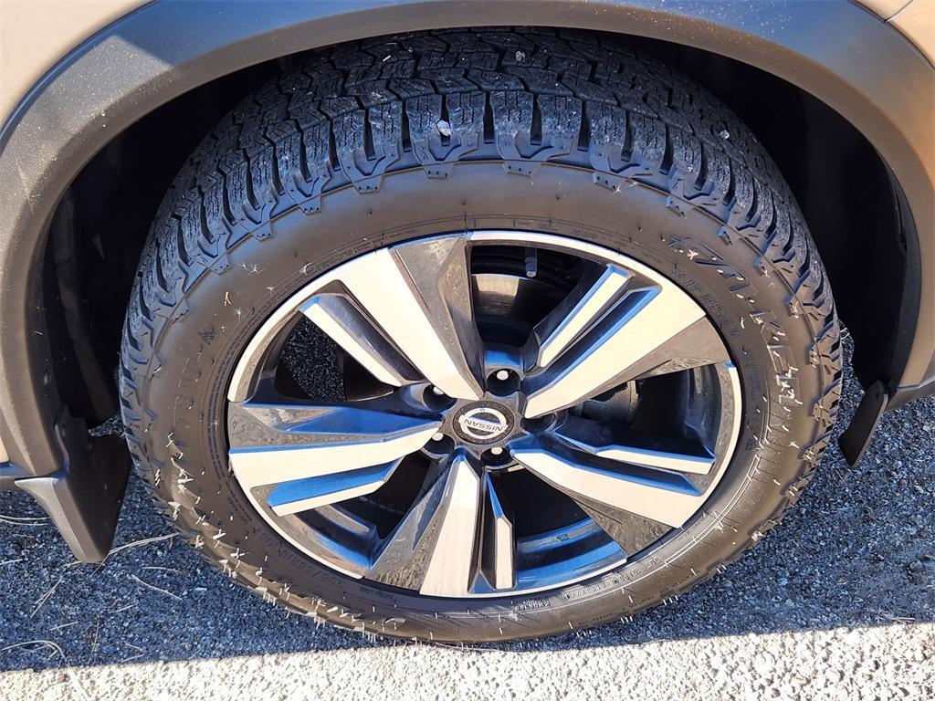 used 2021 Nissan Rogue car, priced at $21,852