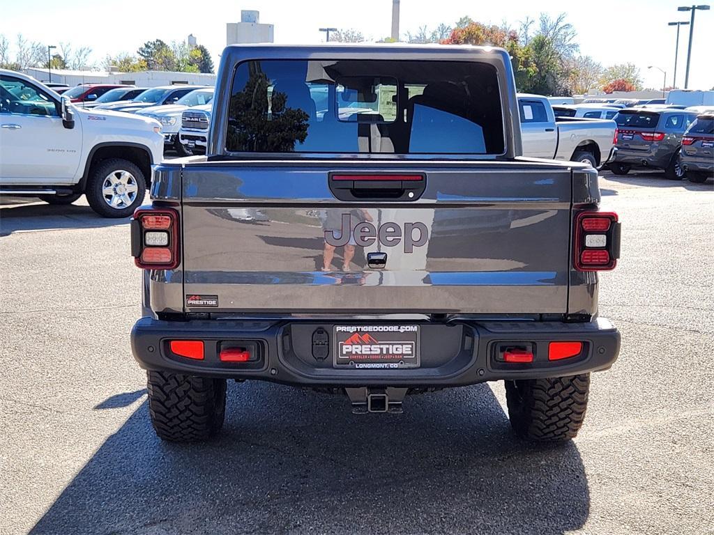 new 2025 Jeep Gladiator car, priced at $53,958