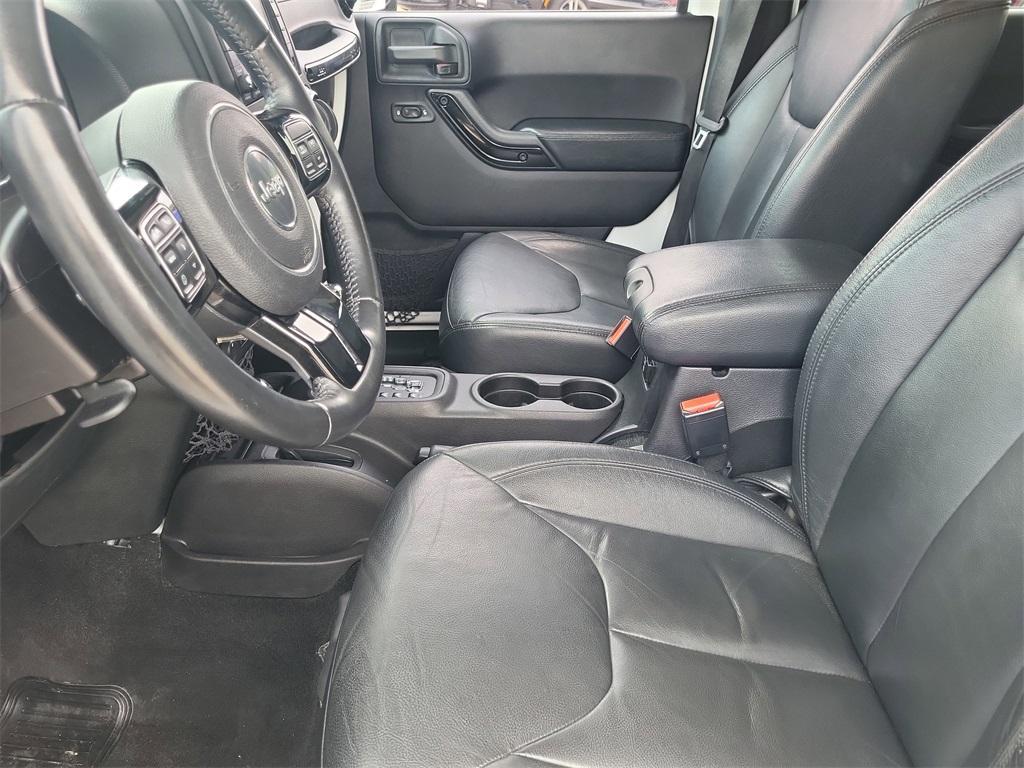used 2015 Jeep Wrangler Unlimited car, priced at $16,882