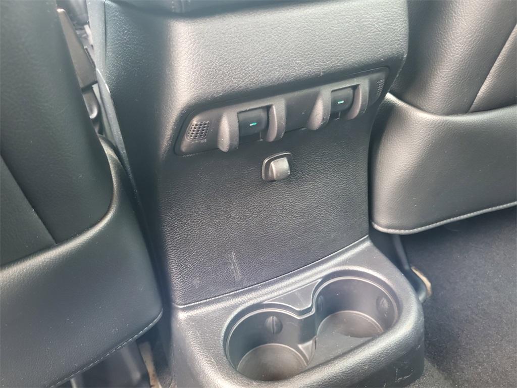 used 2015 Jeep Wrangler Unlimited car, priced at $16,882