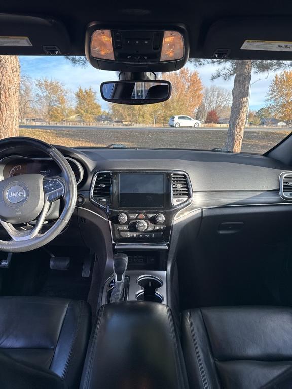 used 2019 Jeep Grand Cherokee car, priced at $17,351