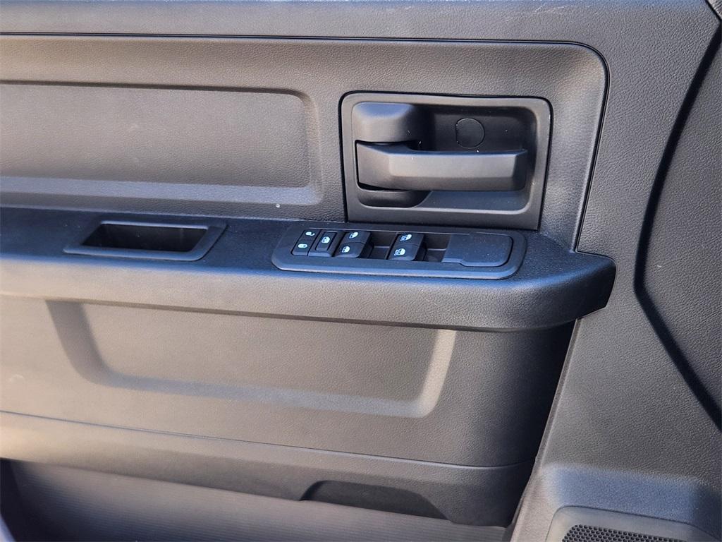 new 2025 Ram 2500 car, priced at $48,572