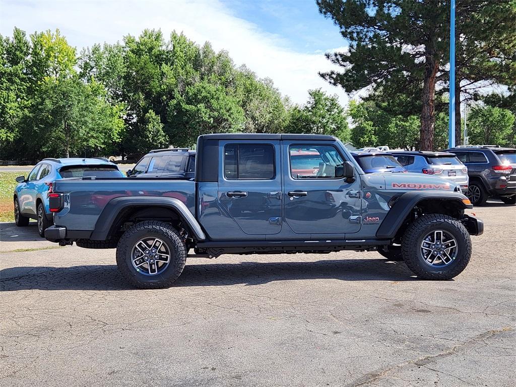 new 2025 Jeep Gladiator car, priced at $50,213