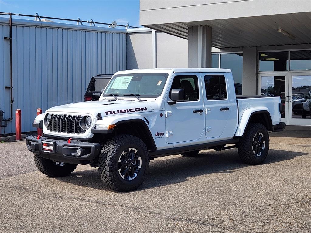 new 2025 Jeep Gladiator car, priced at $53,427