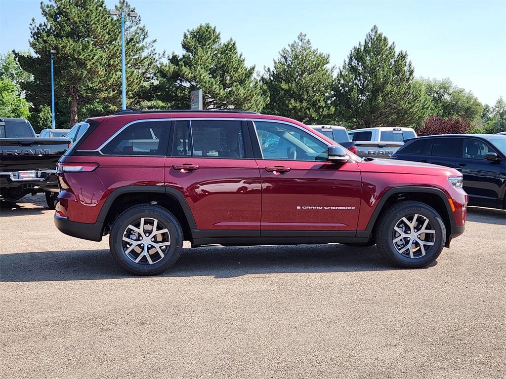 new 2025 Jeep Grand Cherokee car, priced at $43,515