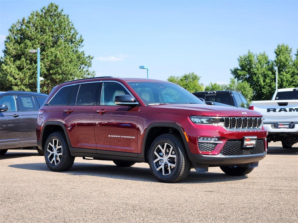 new 2025 Jeep Grand Cherokee car, priced at $43,515