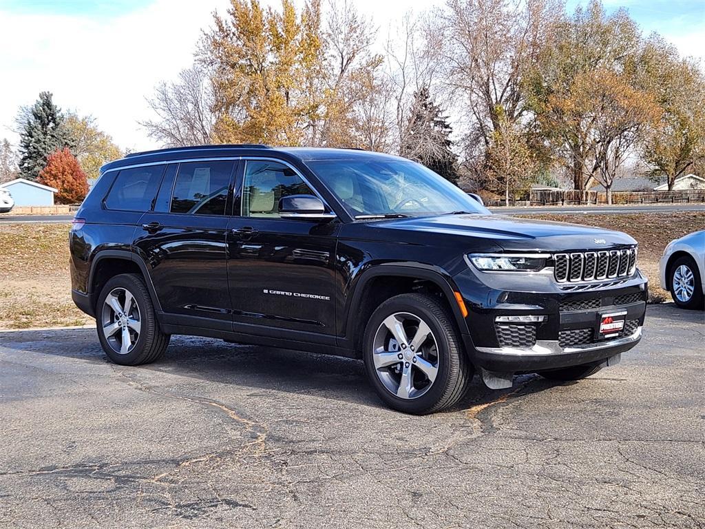 used 2025 Jeep Grand Cherokee L car, priced at $42,960