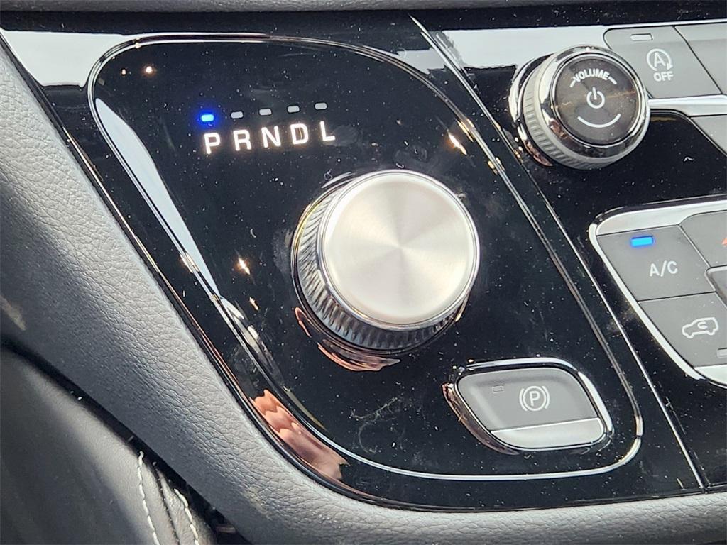 new 2026 Chrysler Pacifica car, priced at $53,822