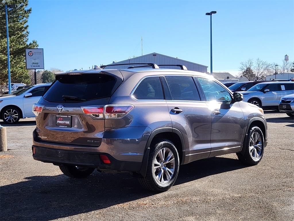 used 2015 Toyota Highlander car, priced at $16,782