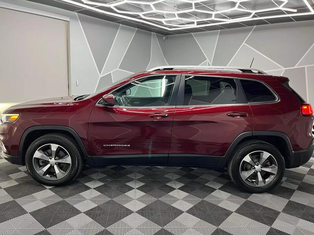 used 2019 Jeep Cherokee car, priced at $14,998