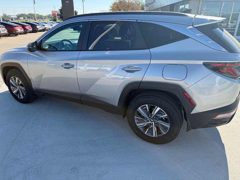 used 2024 Hyundai TUCSON Hybrid car, priced at $29,111