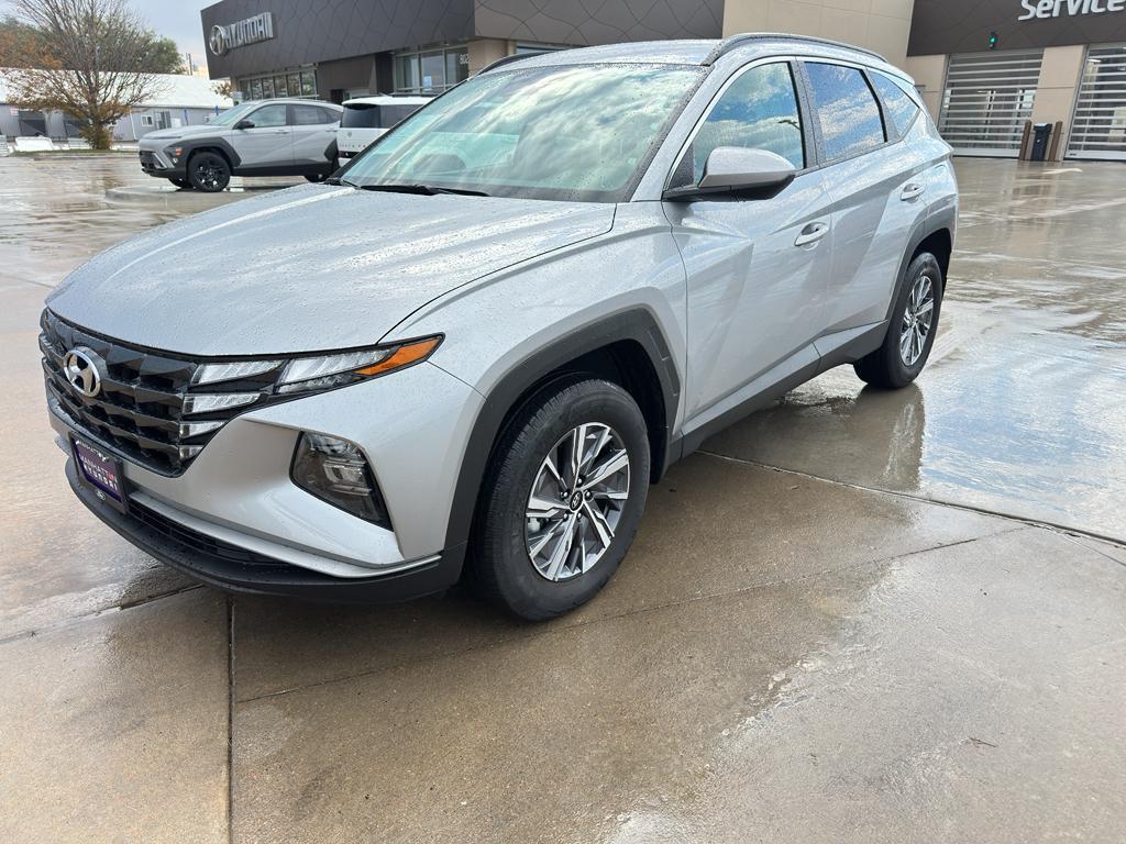 used 2024 Hyundai TUCSON Hybrid car, priced at $29,111