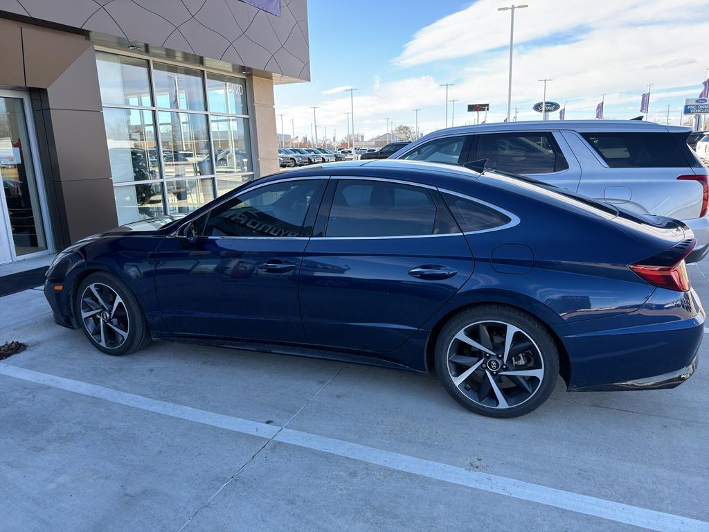 used 2021 Hyundai Sonata car, priced at $19,411