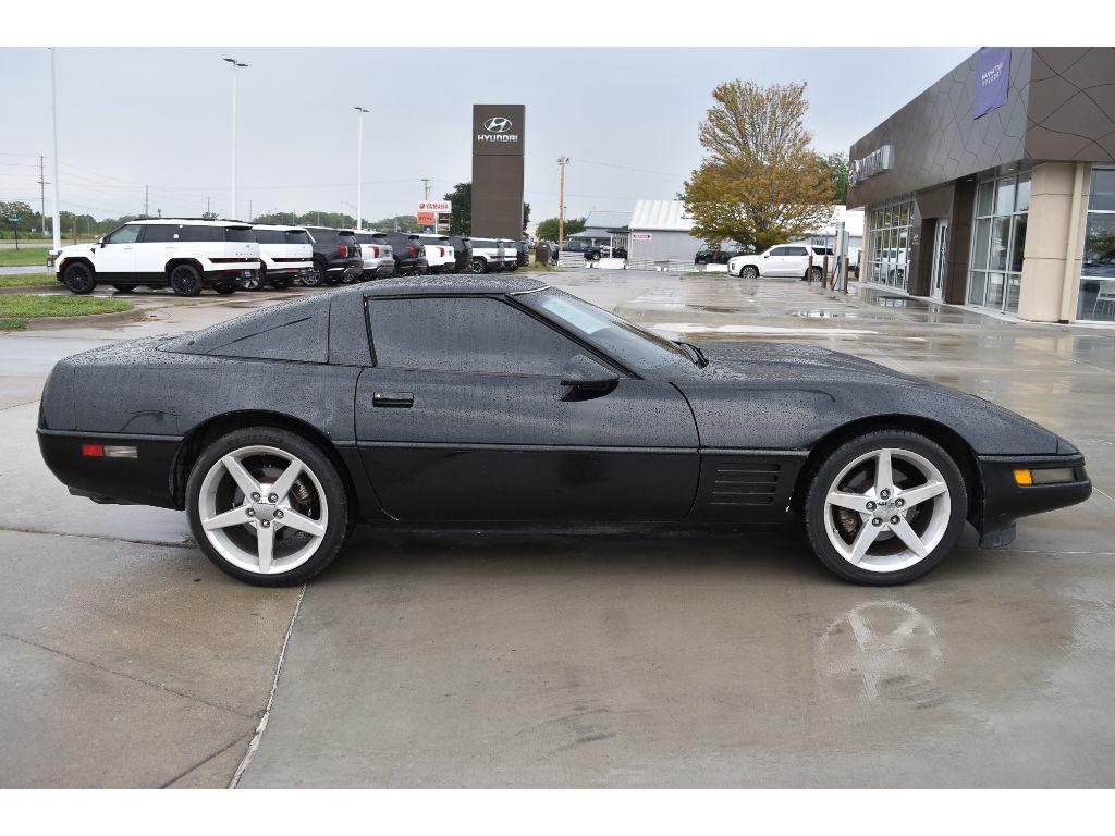 used 1994 Chevrolet Corvette car, priced at $12,500