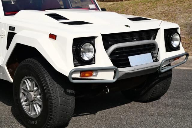 used 1990 Lamborghini LM002 car