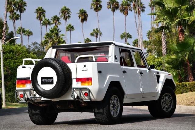 used 1990 Lamborghini LM002 car