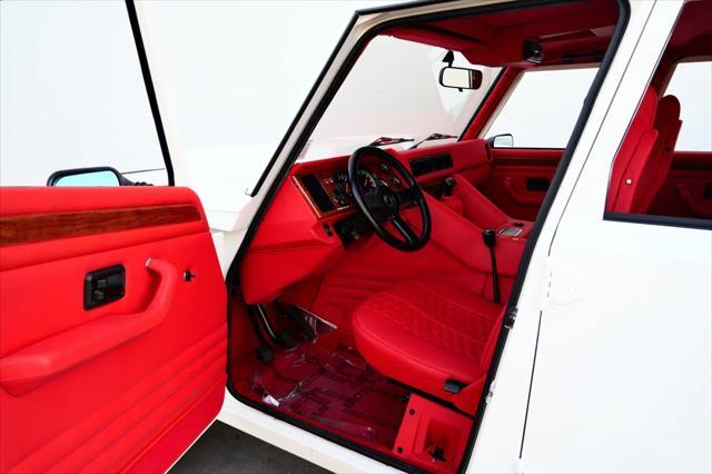 used 1990 Lamborghini LM002 car