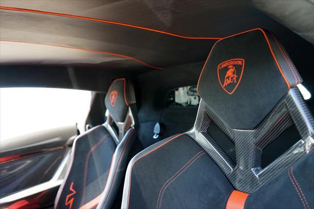 used 2016 Lamborghini Aventador car
