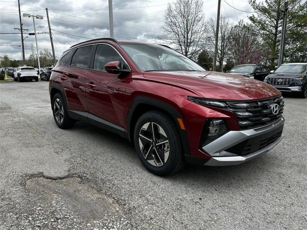 new 2025 Hyundai Tucson car, priced at $27,404